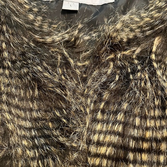 Marc New York Brown Faux Fur Feathered Vest - Picture 7 of 8